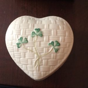 Belleek Fine Parian China